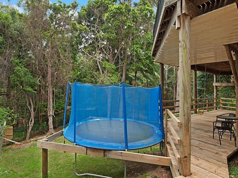 9 Franklin Ave, Avoca Beach NSW 2251