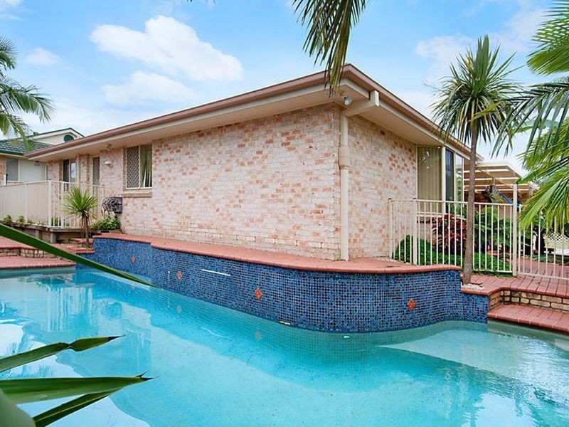 37 Robinia Parade, Springfield NSW 2250