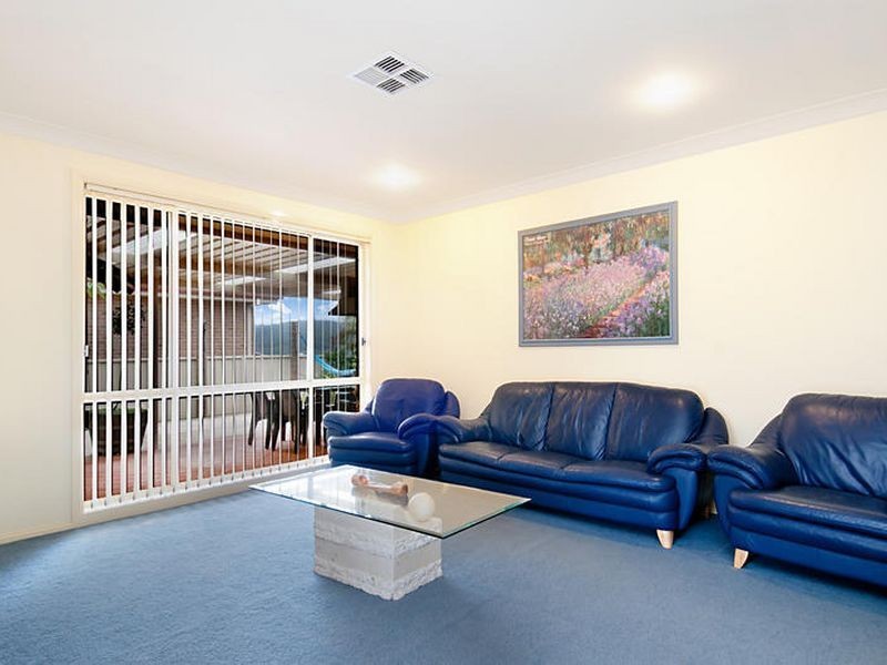 37 Robinia Parade, Springfield NSW 2250