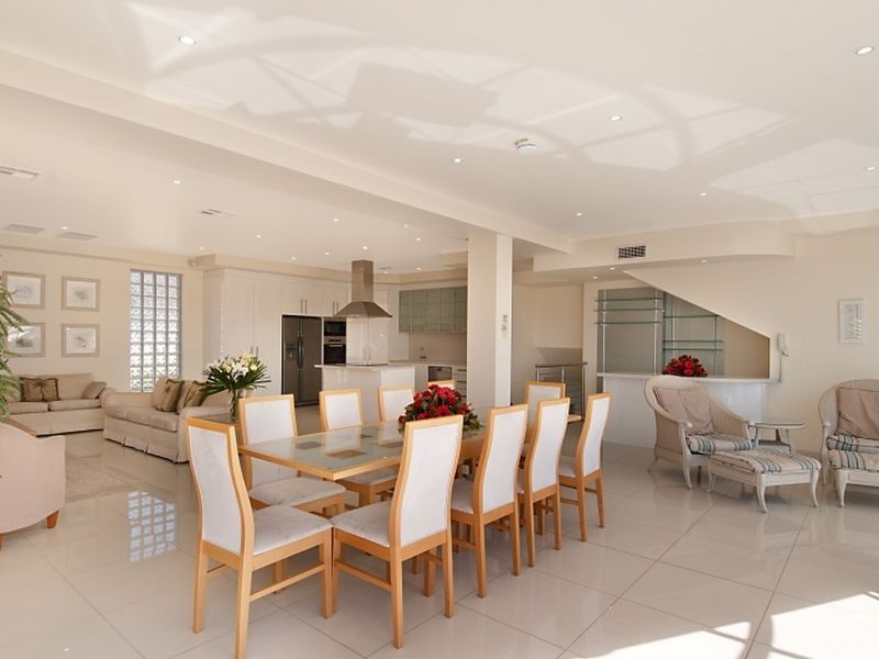 2/98 Avoca Drive, Avoca Beach NSW 2251