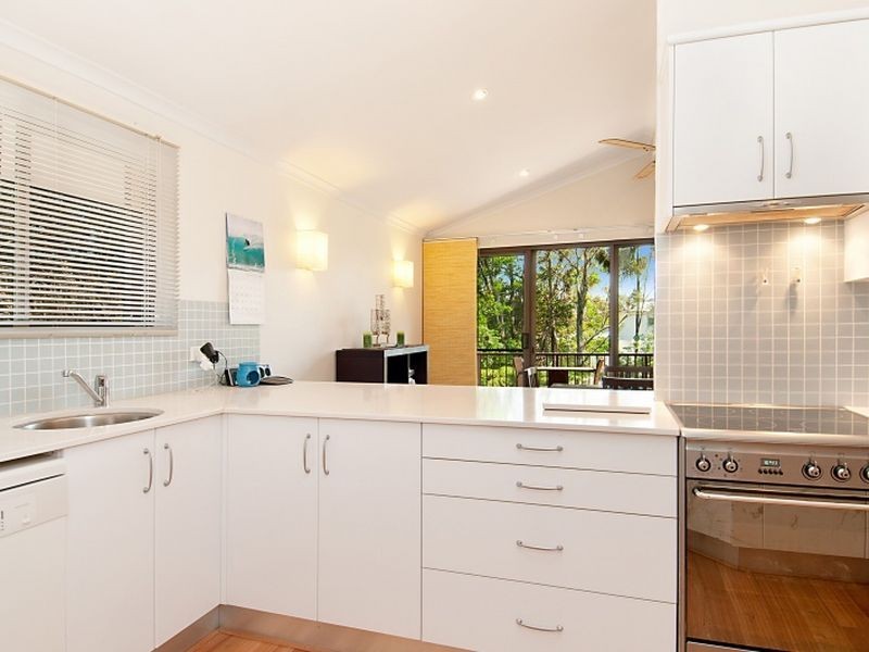 6/33 Avoca Drive, Avoca Beach NSW 2251