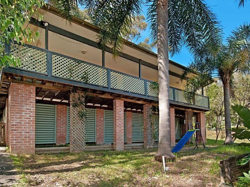 2/20 Cape Three Points Rd, Avoca Beach NSW 2251