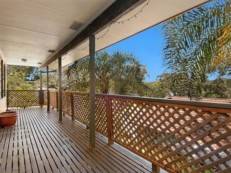 2/20 Cape Three Points Rd, Avoca Beach NSW 2251