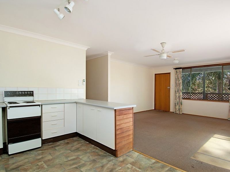 2/20 Cape Three Points Rd, Avoca Beach NSW 2251