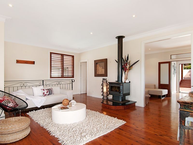 25 Sunrise Avenue, Terrigal NSW 2260