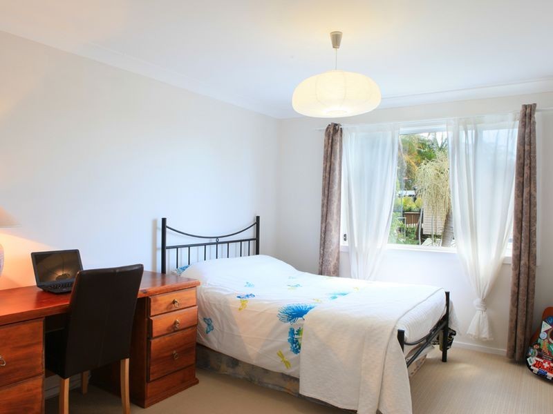 73 Broadwater Drive, Saratoga NSW 2251