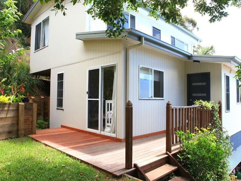 73 Broadwater Drive, Saratoga NSW 2251