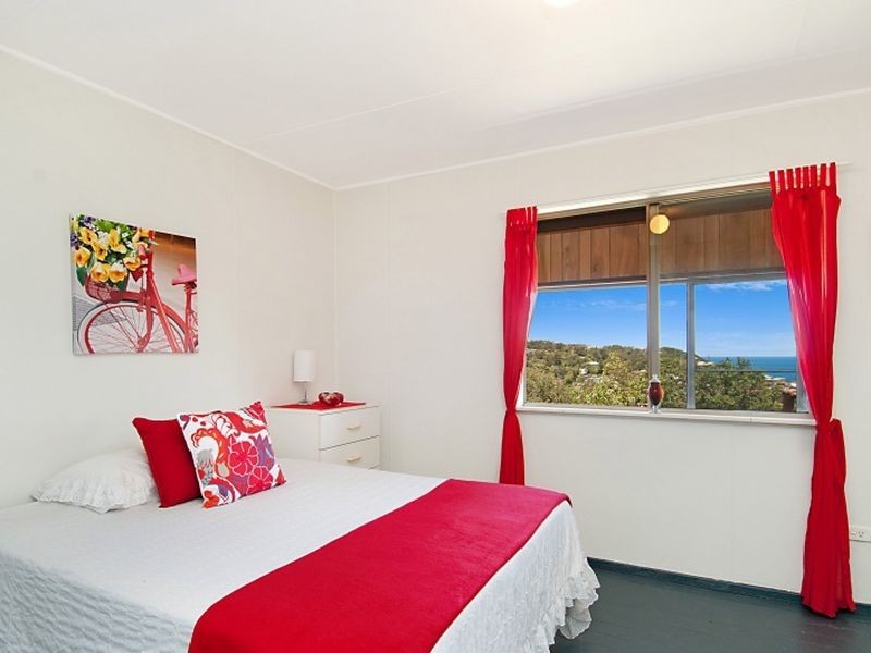 158 Del Mar Drive, Copacabana NSW 2251