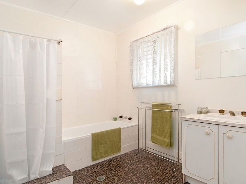 158 Del Mar Drive, Copacabana NSW 2251