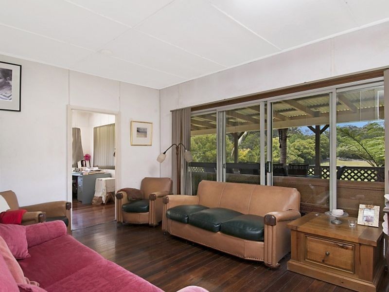 61 Picketts Valley Road, Avoca Beach NSW 2251