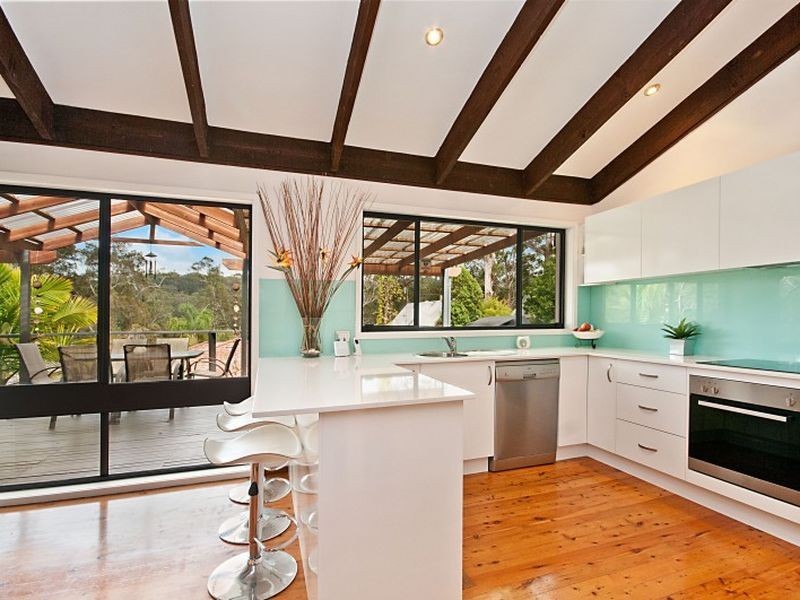 67 The Round Drive, Avoca Beach NSW 2251