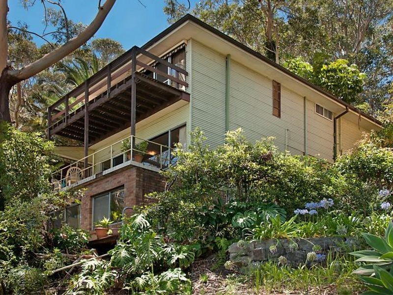 57 Arden Avenue, Avoca Beach NSW 2251