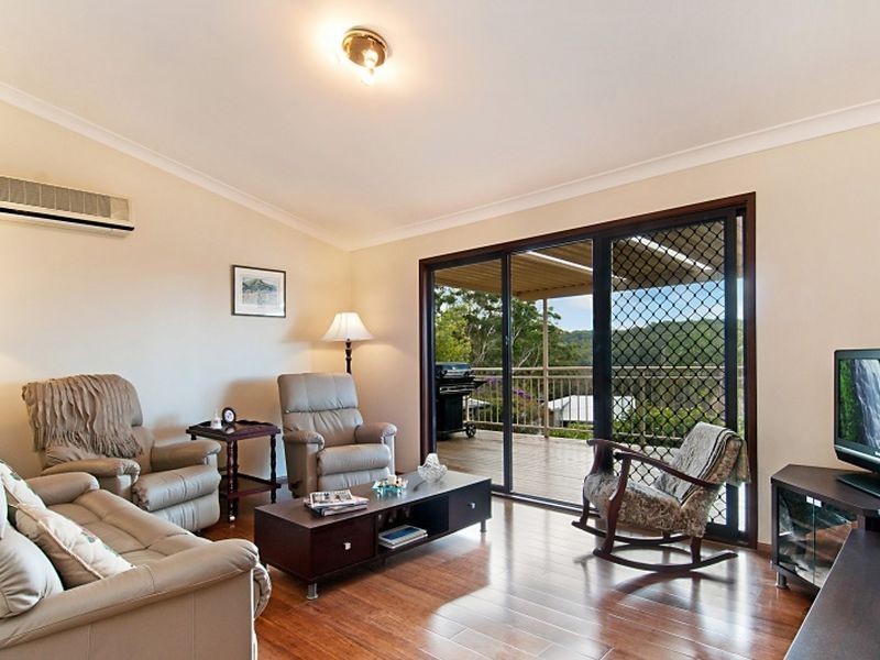 12 Karani Avenue, Avoca Beach NSW 2251
