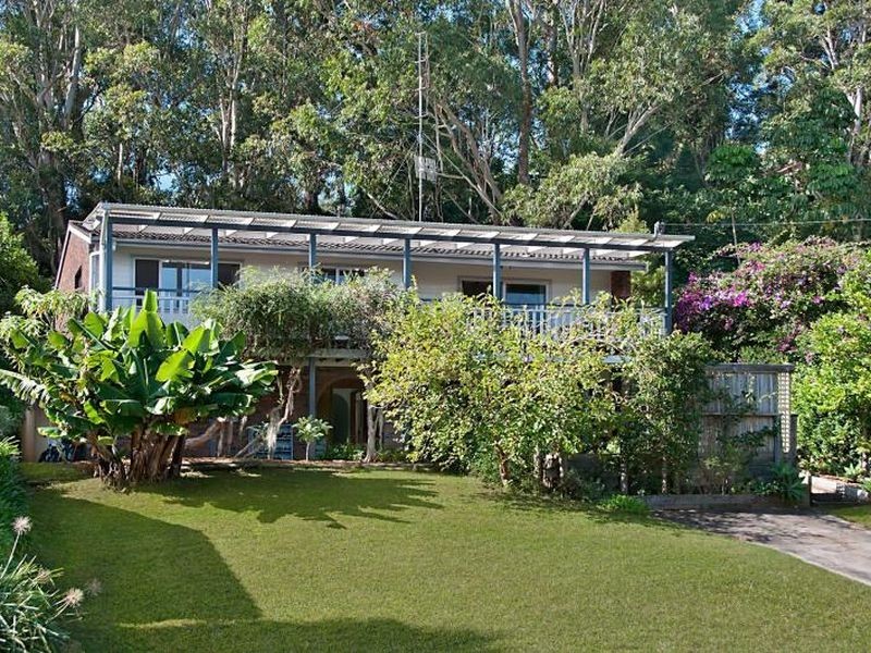 12 Reynolds Road, Avoca Beach NSW 2251