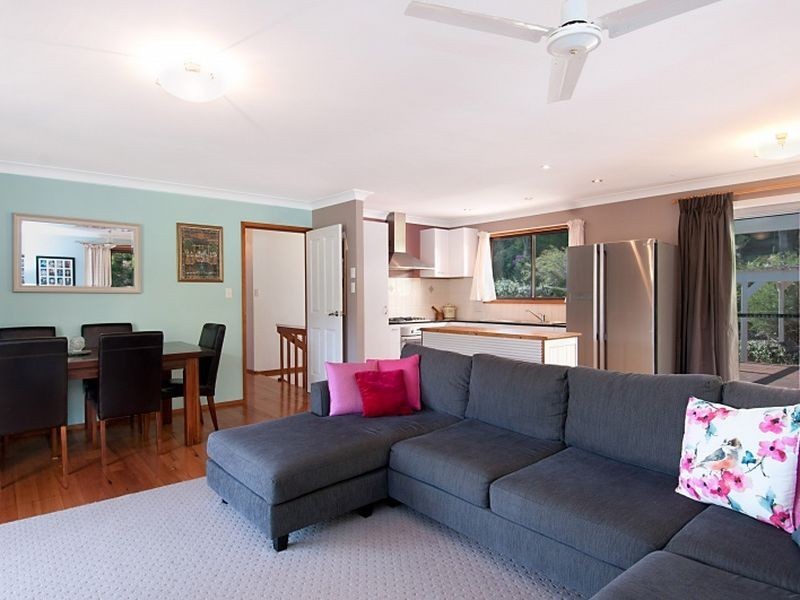 12 Reynolds Road, Avoca Beach NSW 2251