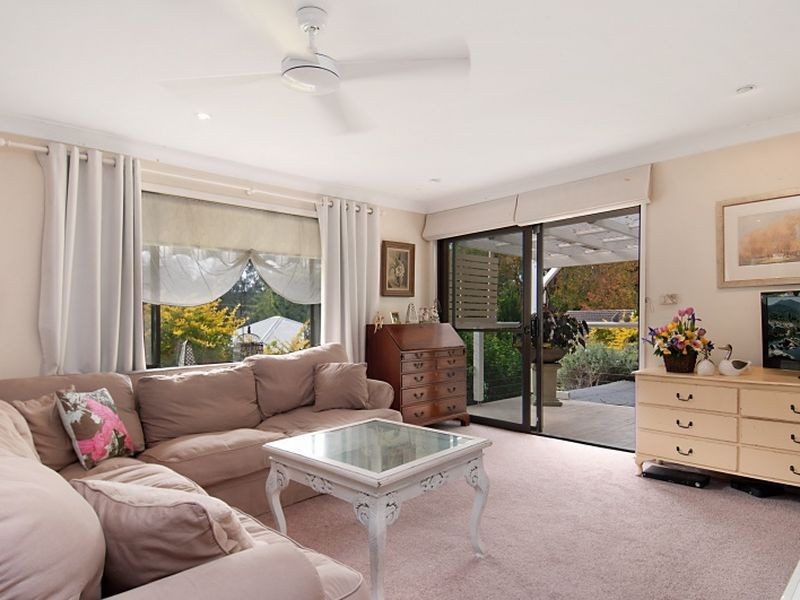 1/341 The Round Drive, Avoca Beach NSW 2251