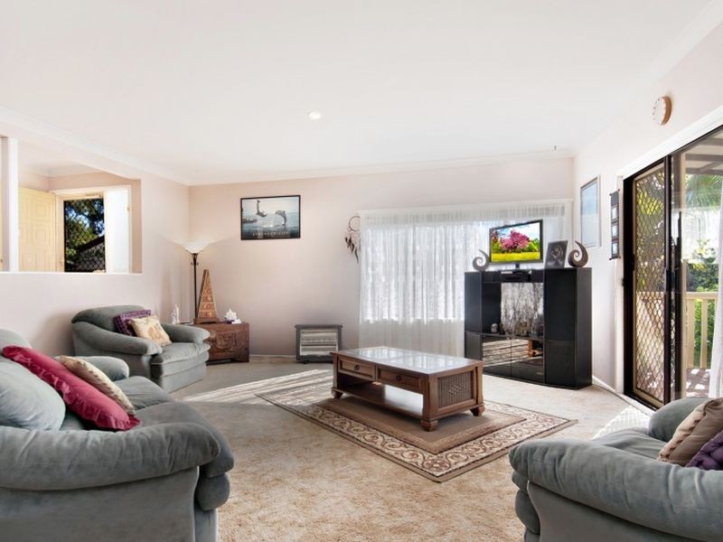 42 Ridgway Road, Avoca Beach NSW 2251