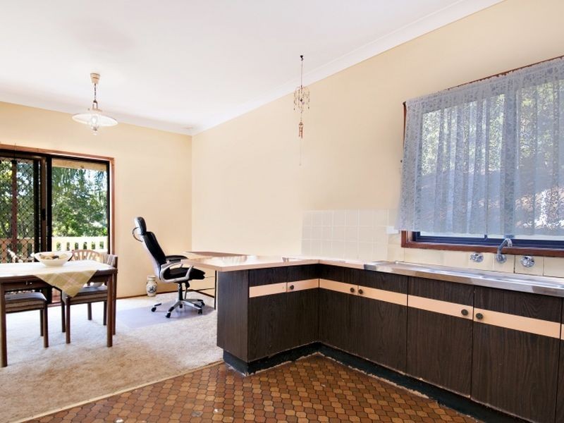 42 Ridgway Road, Avoca Beach NSW 2251