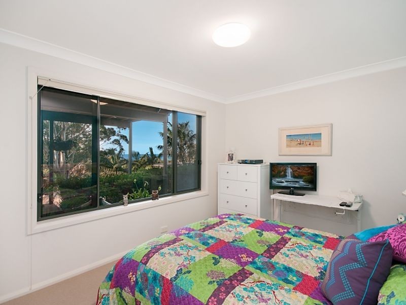 88 Bradleys Road, North Avoca NSW 2260