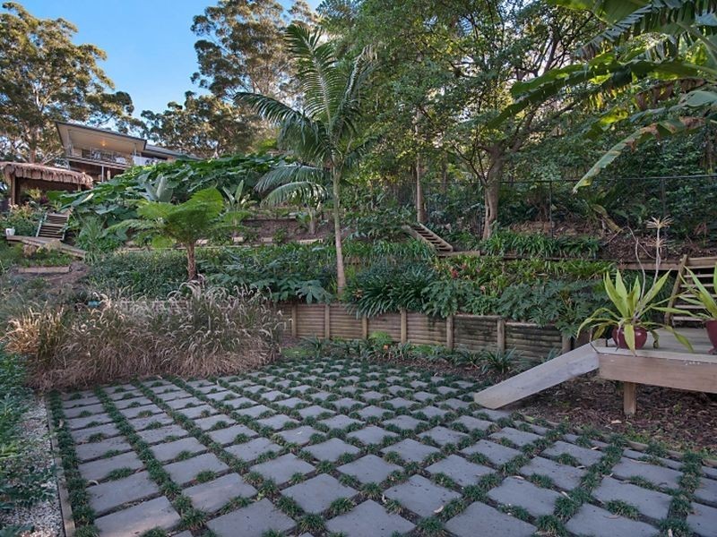 88 Bradleys Road, North Avoca NSW 2260