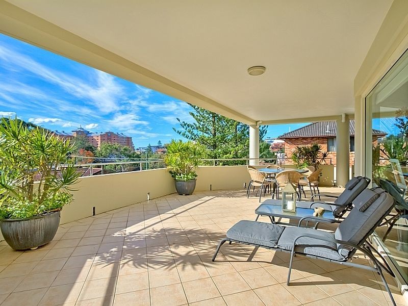 2/38 Boomerang Street, Terrigal NSW 2260
