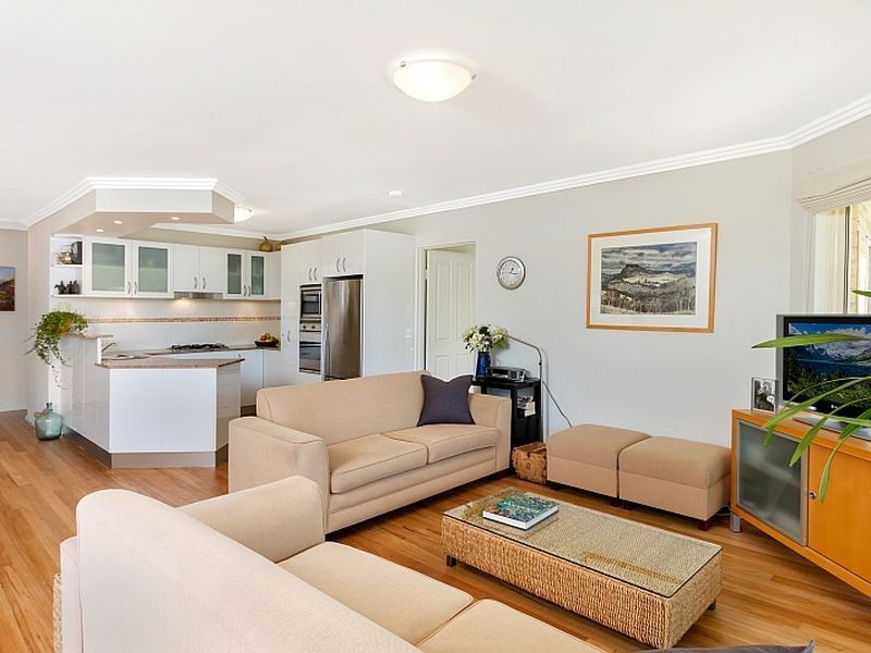 2/38 Boomerang Street, Terrigal NSW 2260