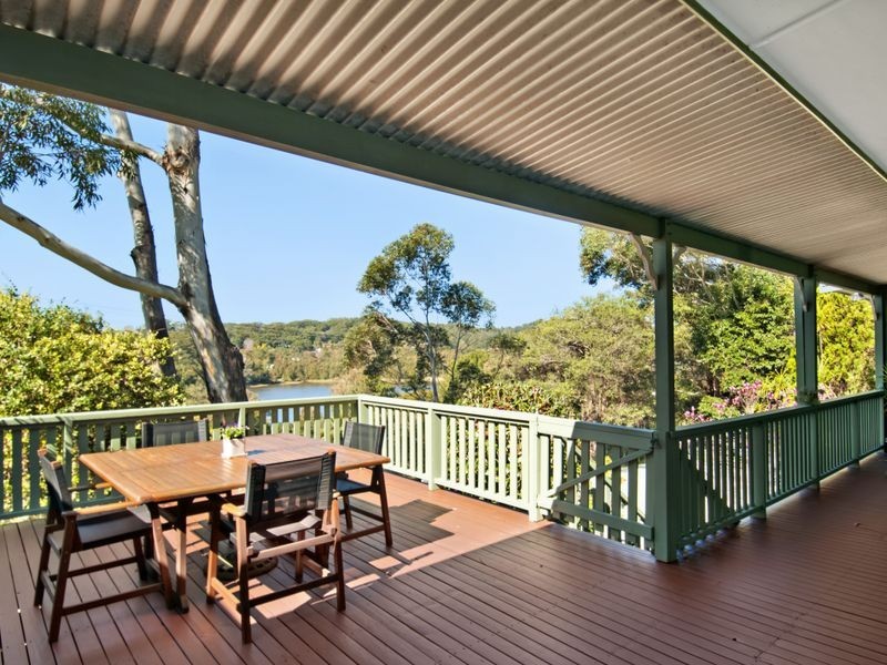 294 The Round Drive, Avoca Beach NSW 2251