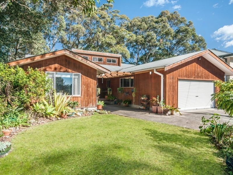43 Ridgway Road, Avoca Beach NSW 2251
