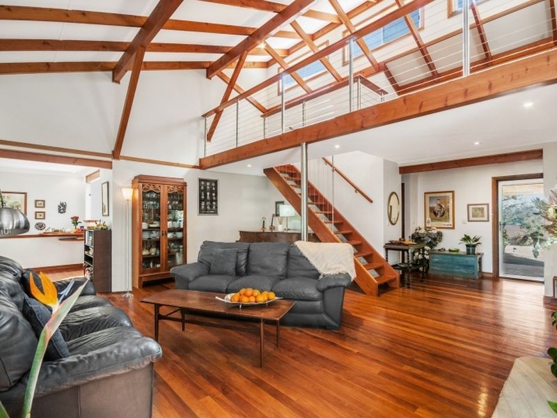 43 Ridgway Road, Avoca Beach NSW 2251