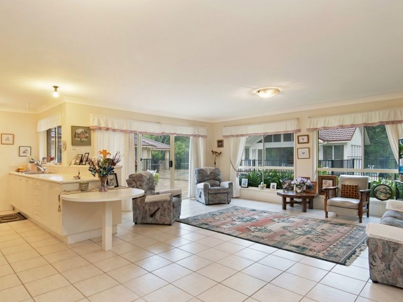 1/87 Oak Road, Matcham NSW 2250