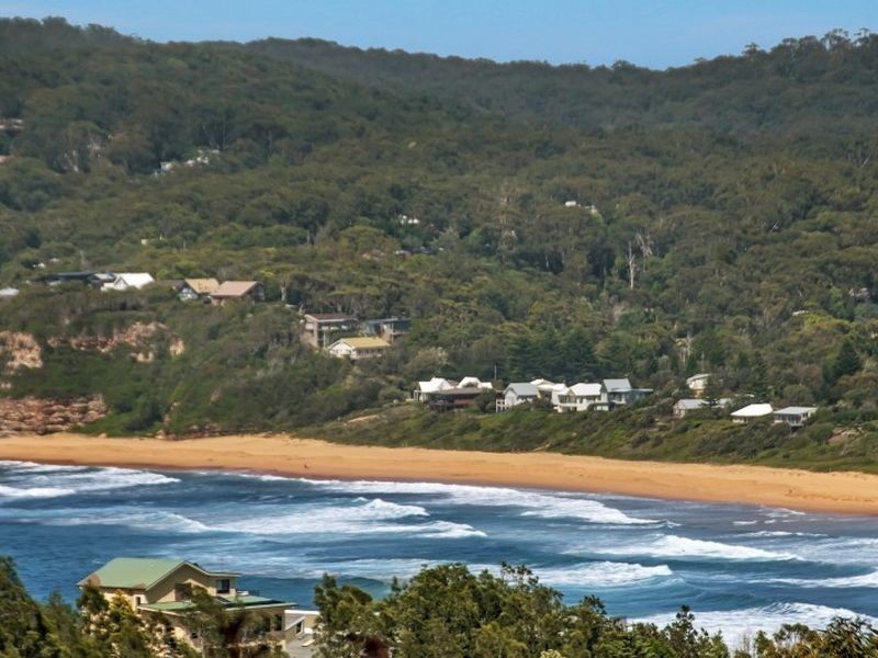 110 Del Monte Place, Copacabana NSW 2251