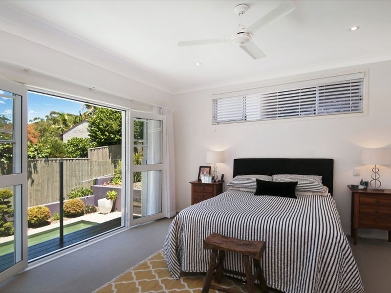 37 Lake Shore Drive, North Avoca NSW 2260