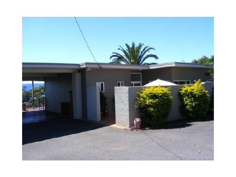 70 Cape Three Points Rd, Avoca Beach NSW 2251