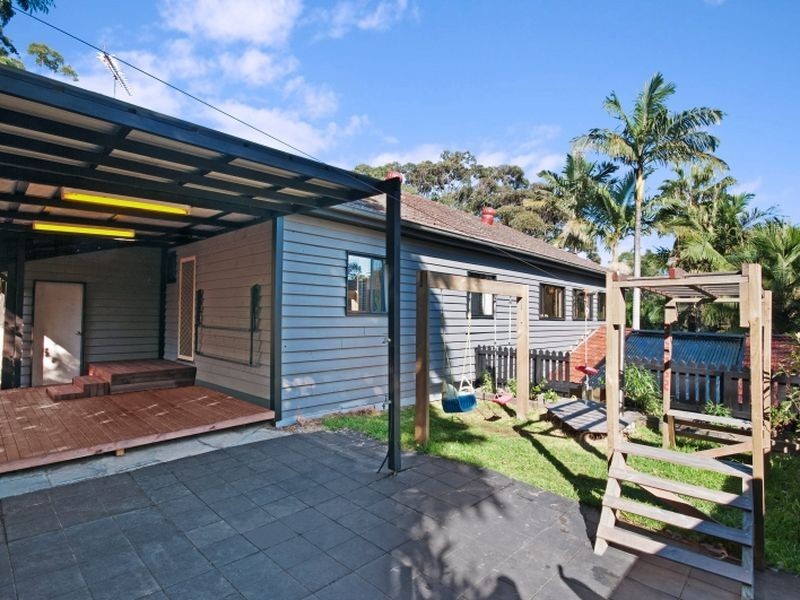 76 The Round Drive, Avoca Beach NSW 2251