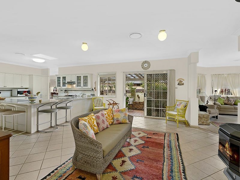 19 Jessie Hurley Dr, Erina NSW 2250