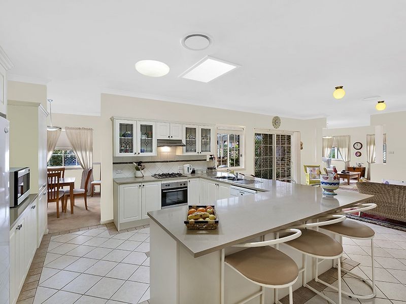 19 Jessie Hurley Dr, Erina NSW 2250