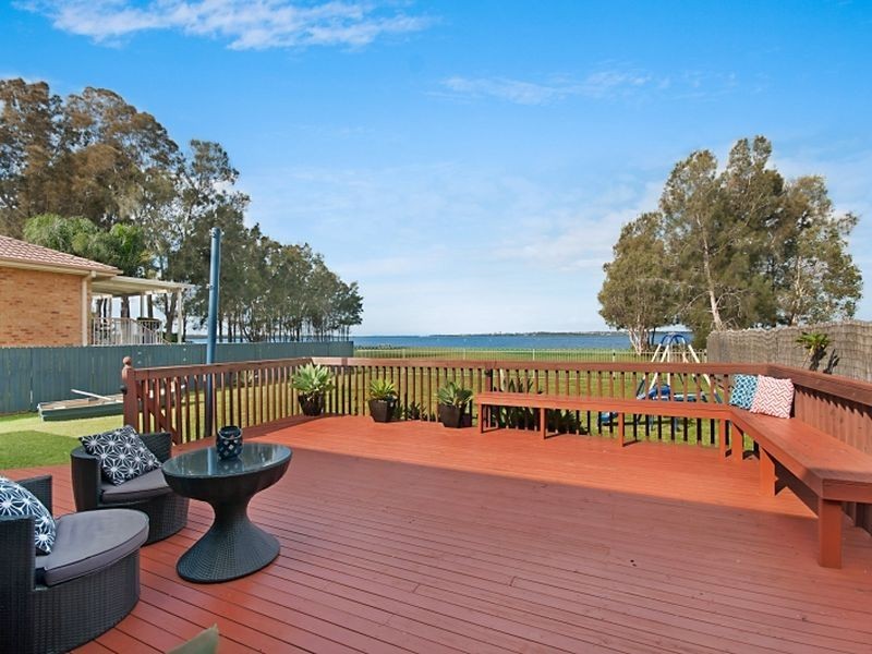 369 Lakedge Avenue, Berkeley Vale NSW 2261