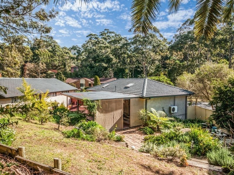 13 Walder Cr, Avoca Beach NSW 2251