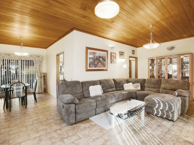 75 Pueblo Street, Copacabana NSW 2251