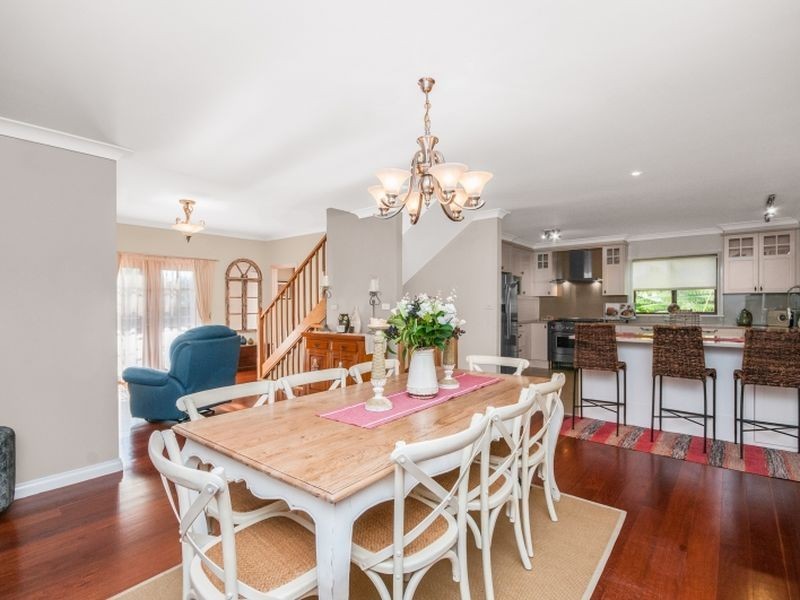 118 The Round Drive, Avoca Beach NSW 2251