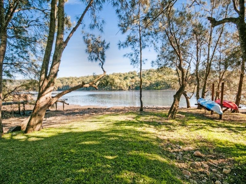 21 Cape Three Points Road, Avoca Beach NSW 2251