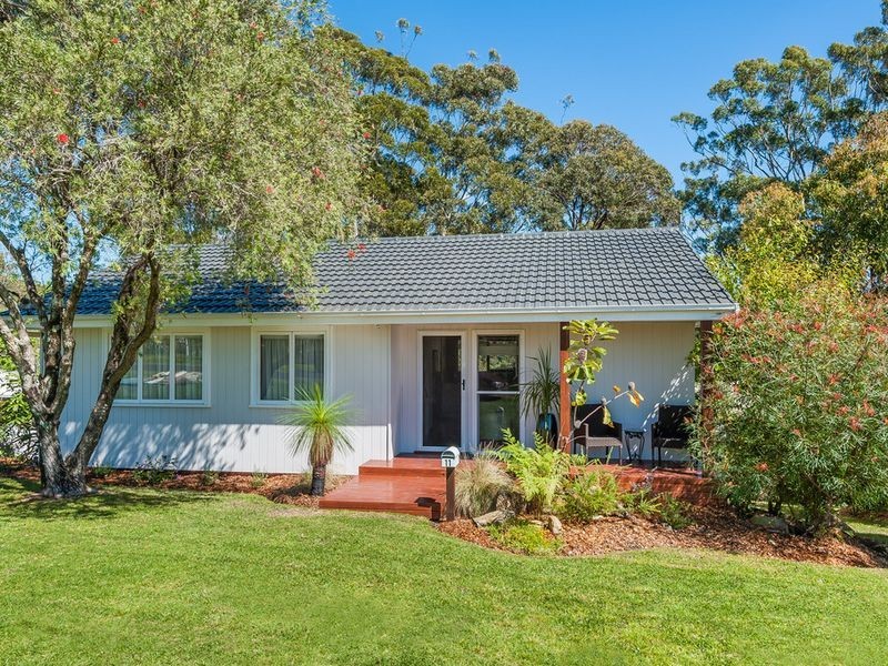 11 Ridgway Road, Avoca Beach NSW 2251