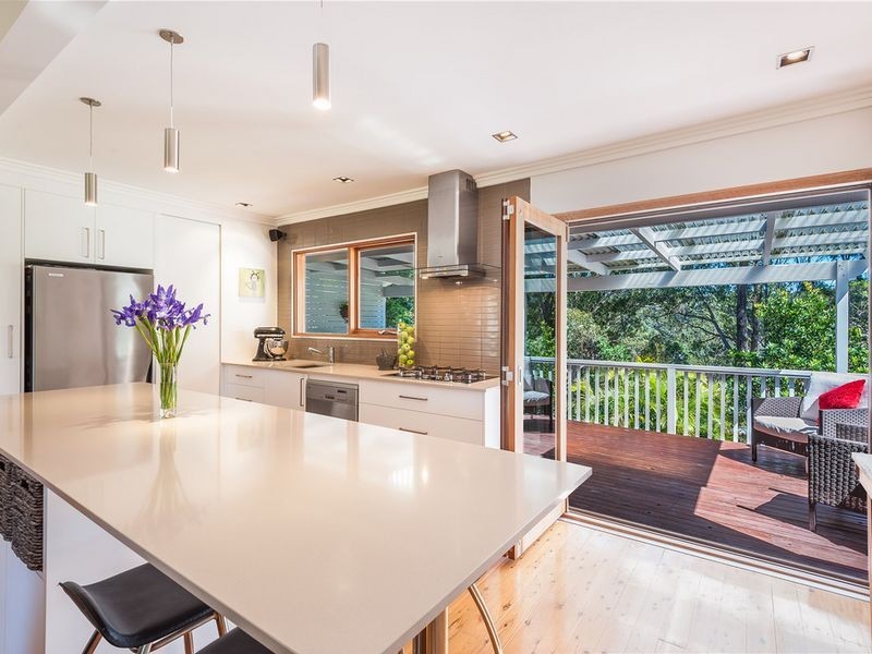 11 Ridgway Road, Avoca Beach NSW 2251