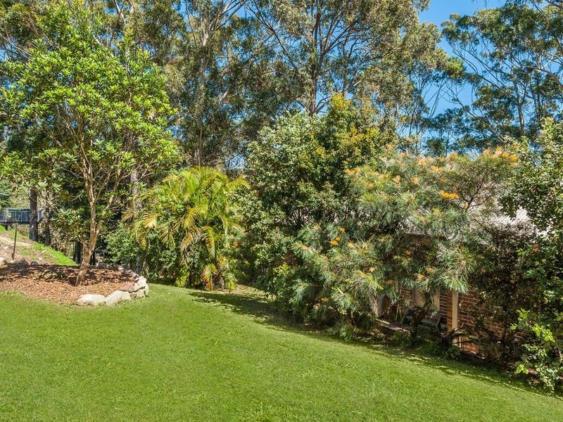 11 Ridgway Road, Avoca Beach NSW 2251