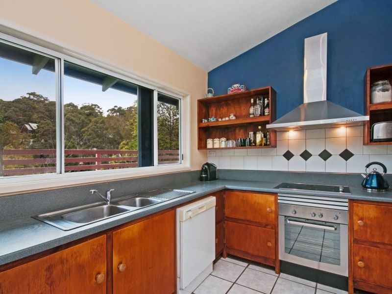 8 Rengbari Close, Avoca Beach NSW 2251