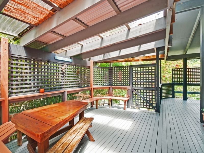 8 Rengbari Close, Avoca Beach NSW 2251