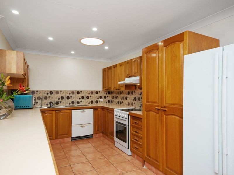 87 Picketts Valley Rd, Picketts Valley NSW 2251