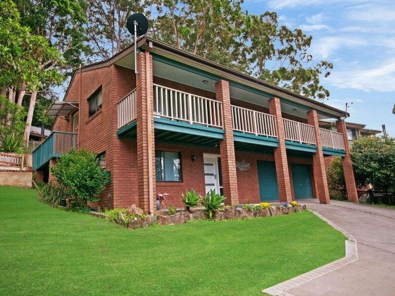 8 Walder Crescent, Avoca Beach NSW 2251