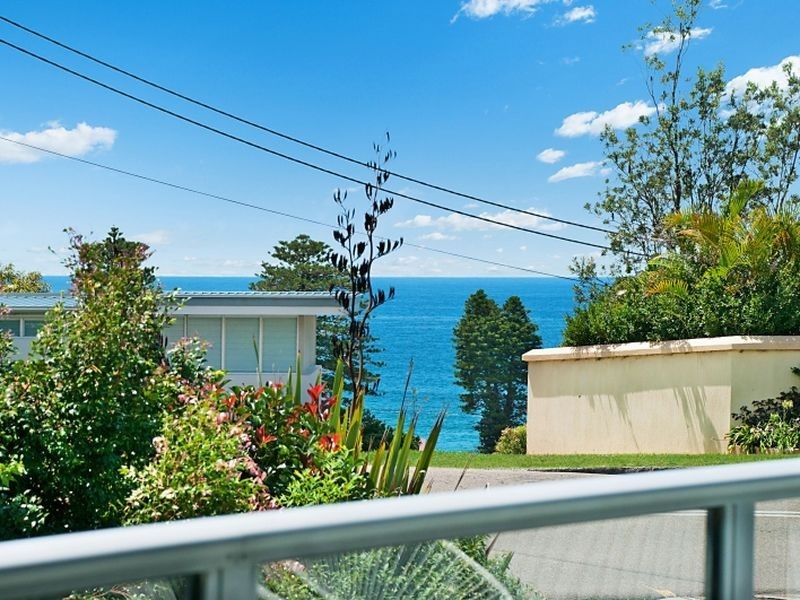 55 Cape Three Points Rd, Avoca Beach NSW 2251