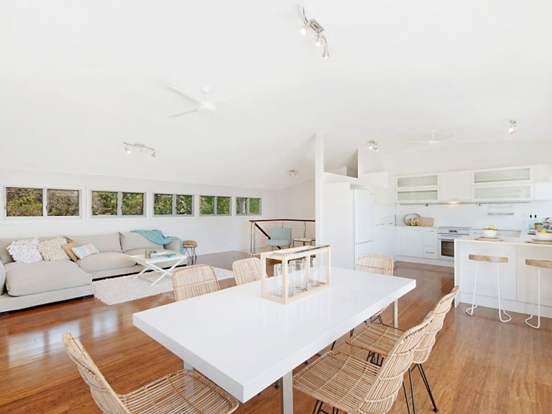 55 Cape Three Points Rd, Avoca Beach NSW 2251